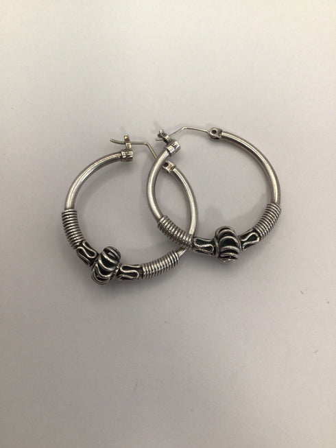 BA Suarti Sterling Hoop Earrings